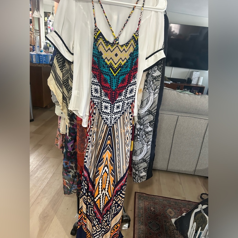 Fashion Nova South of the Border Maxi Dress - Picture 4 of 6